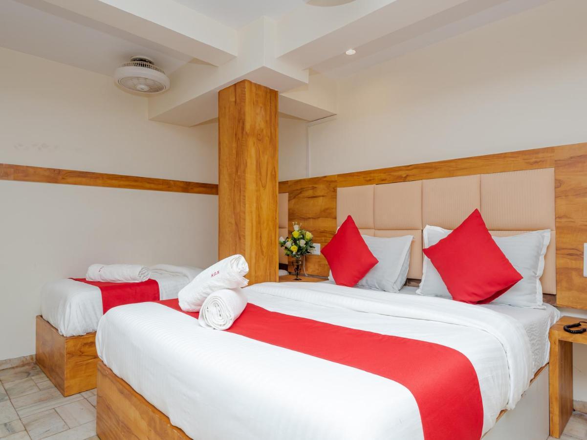 Hotel Kgn Near Cst Railway Station Mumbai And Haj House Mumbai Near Crawford Market Βομβάη Εξωτερικό φωτογραφία