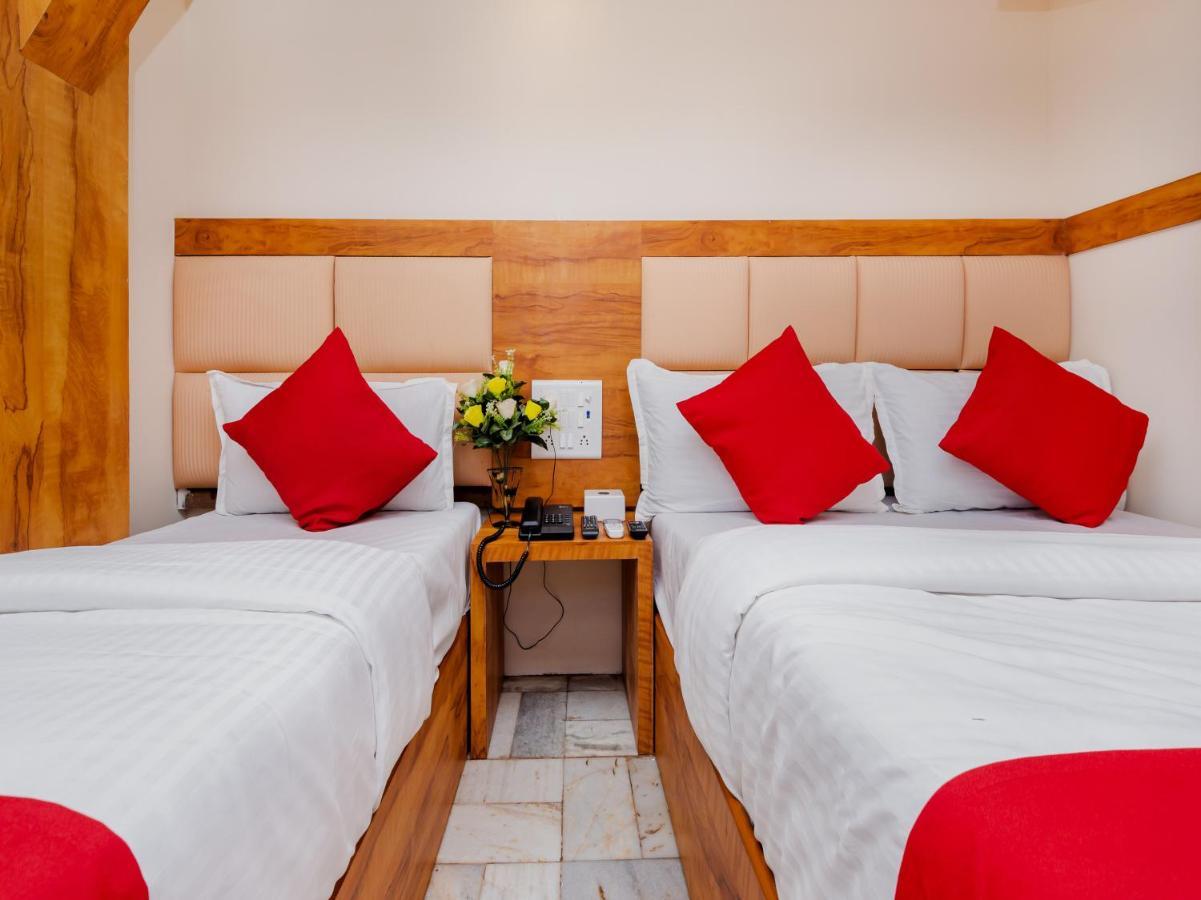 Hotel Kgn Near Cst Railway Station Mumbai And Haj House Mumbai Near Crawford Market Βομβάη Εξωτερικό φωτογραφία