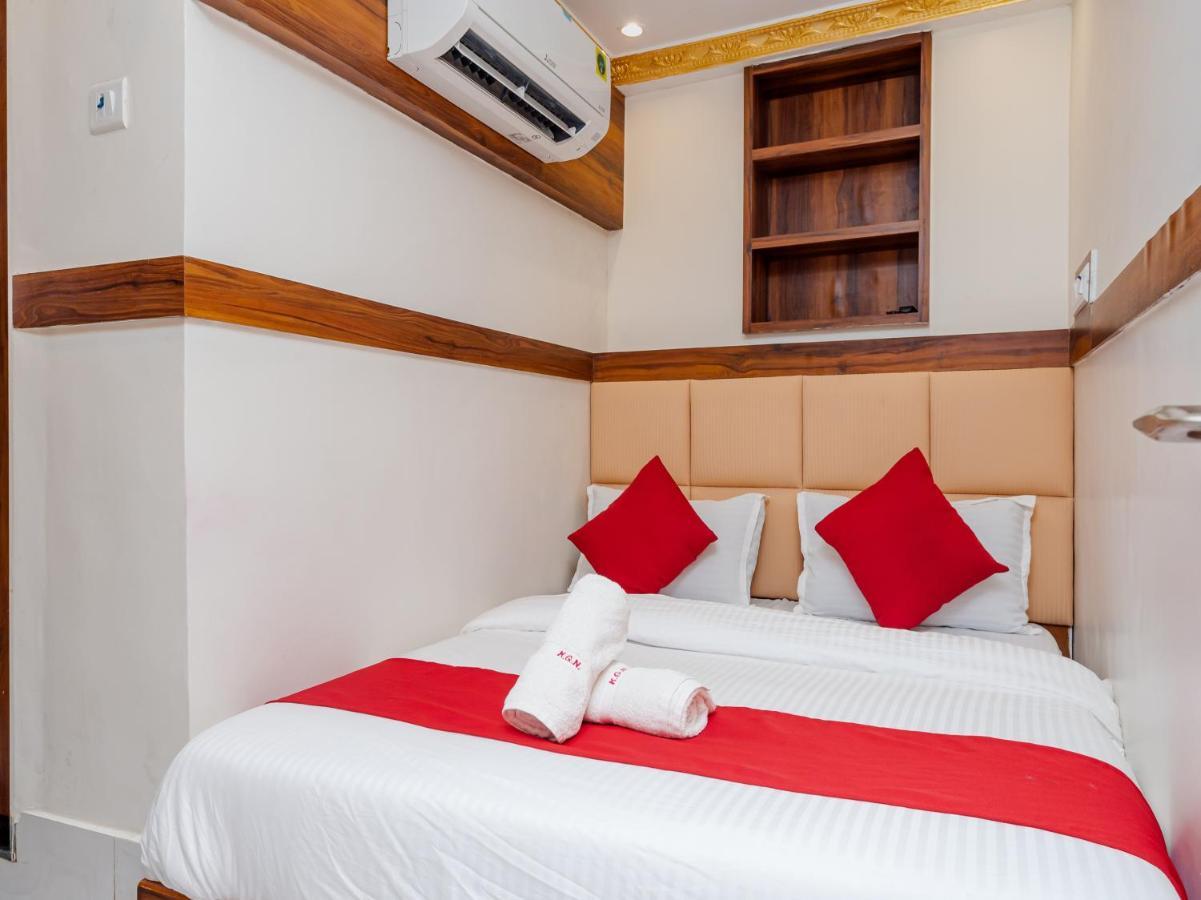 Hotel Kgn Near Cst Railway Station Mumbai And Haj House Mumbai Near Crawford Market Βομβάη Εξωτερικό φωτογραφία