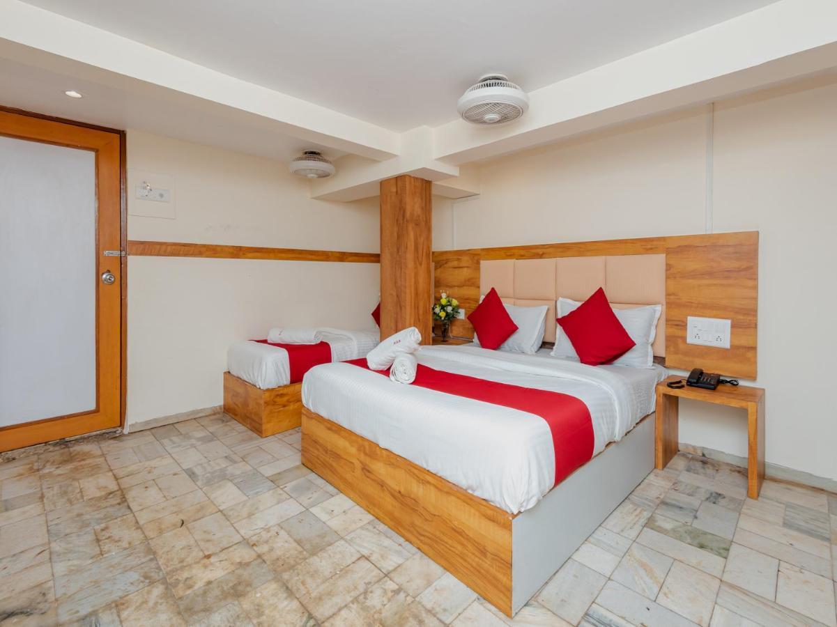 Hotel Kgn Near Cst Railway Station Mumbai And Haj House Mumbai Near Crawford Market Βομβάη Εξωτερικό φωτογραφία