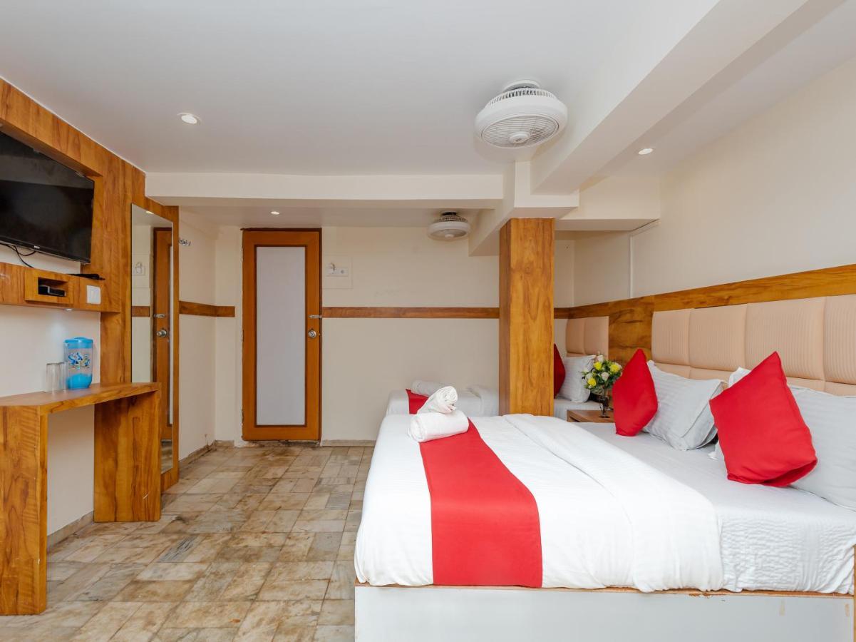 Hotel Kgn Near Cst Railway Station Mumbai And Haj House Mumbai Near Crawford Market Βομβάη Εξωτερικό φωτογραφία
