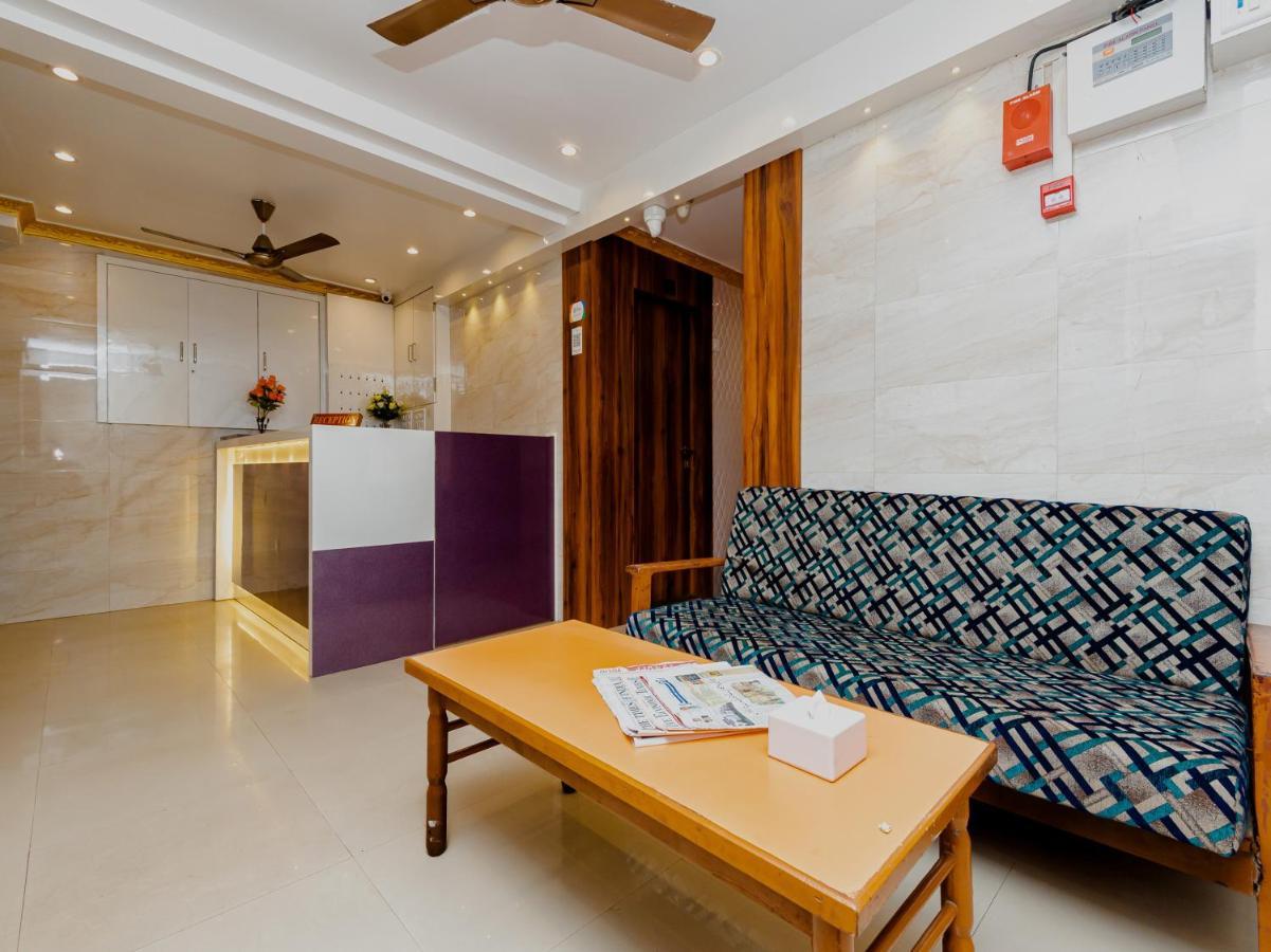 Hotel Kgn Near Cst Railway Station Mumbai And Haj House Mumbai Near Crawford Market Βομβάη Εξωτερικό φωτογραφία