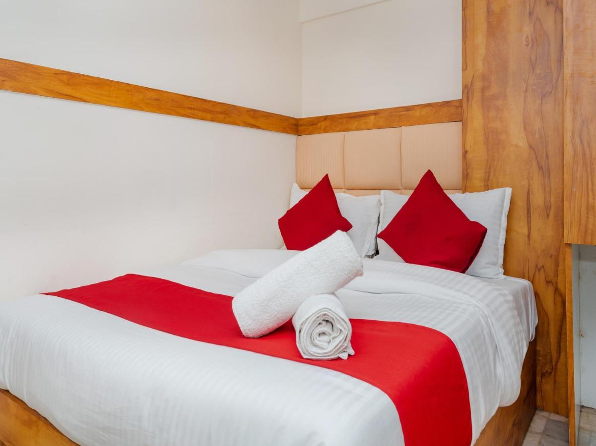 Hotel Kgn Near Cst Railway Station Mumbai And Haj House Mumbai Near Crawford Market Βομβάη Εξωτερικό φωτογραφία